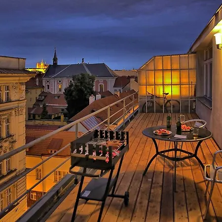 Apartments Vorsilska Prague Exterior photo