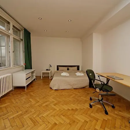 Apartments Vorsilska Prague Room photo